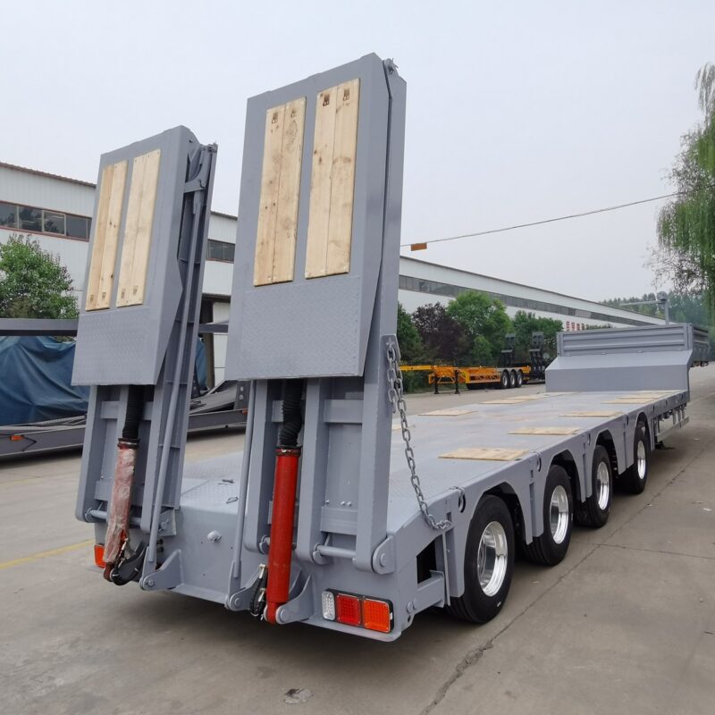 Hook plate semi-trailer