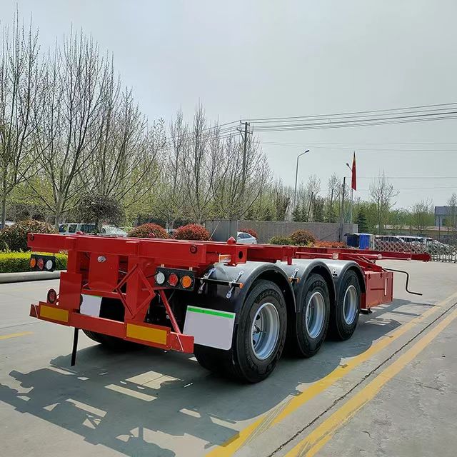 Skeleton transport semi-trailer