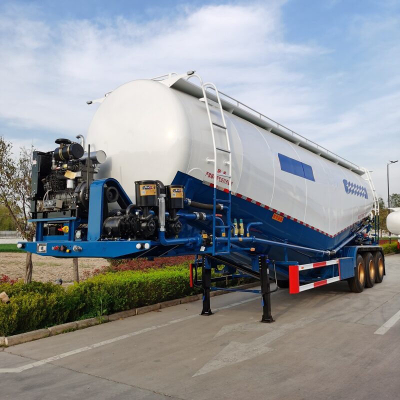 Pulverized coal tanker