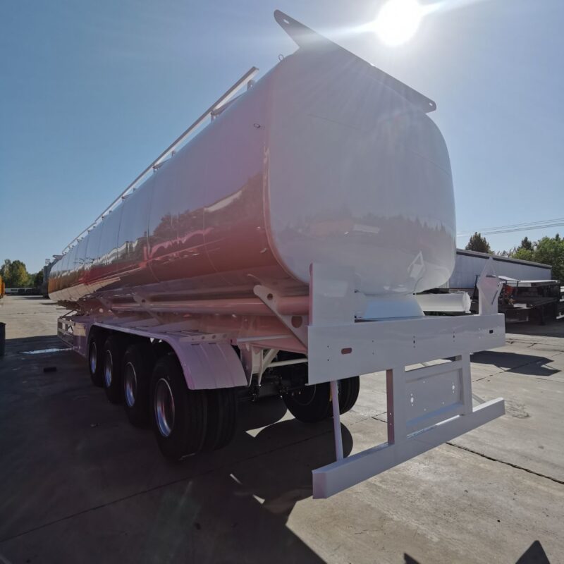 Oil tanker - Image 7