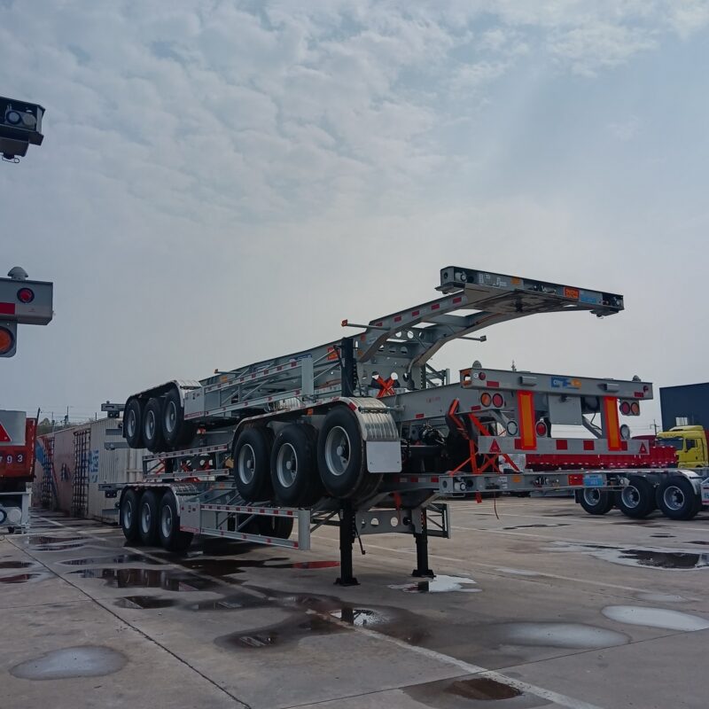 Skeleton semi-trailer